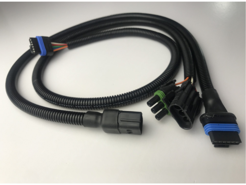USB連接線在汽車車載電子設備的應用優點分享